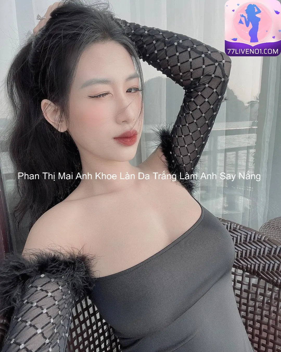 Phan Thị Mai Anh Khoe Làn Da Trắng Làm Anh Say Nắng 5